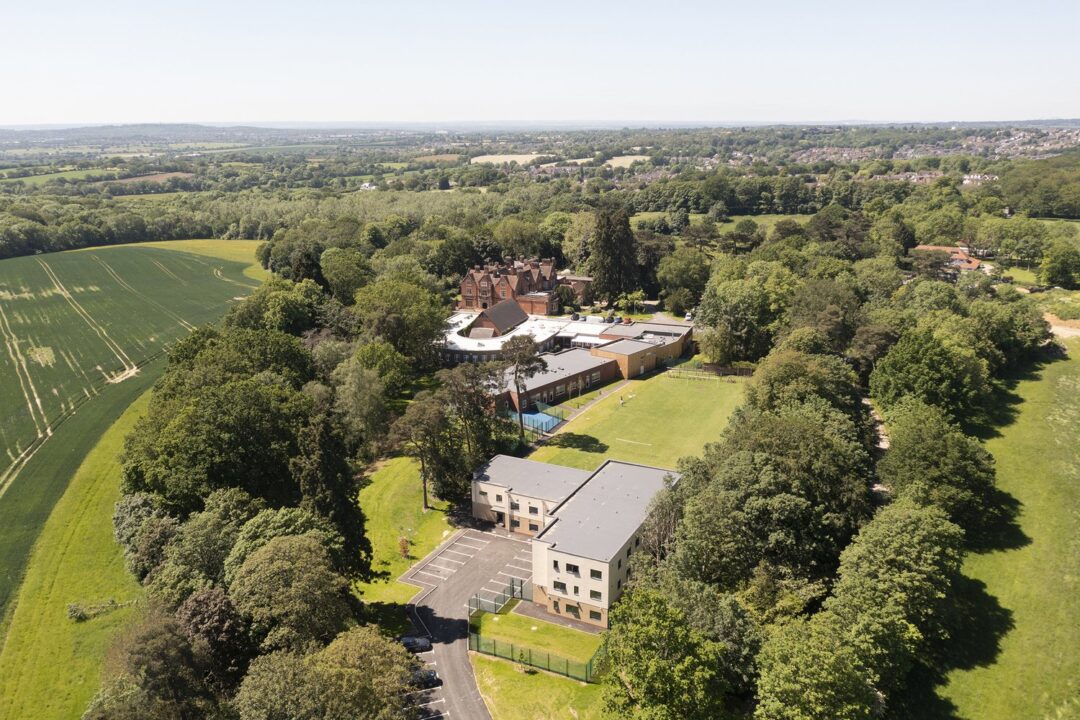 52X001 M78 medium.width 1600