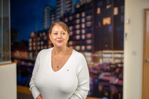 Fran Dinsdale 2 scaled